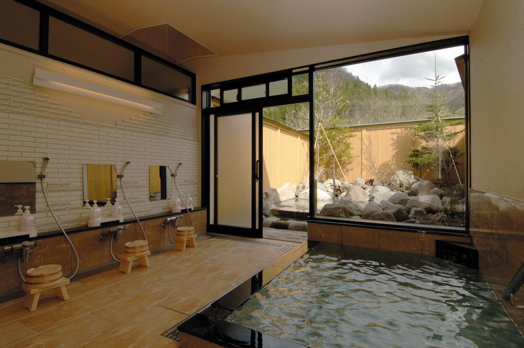 Oyado Nozawa Hotel Takayama  Bagian luar foto